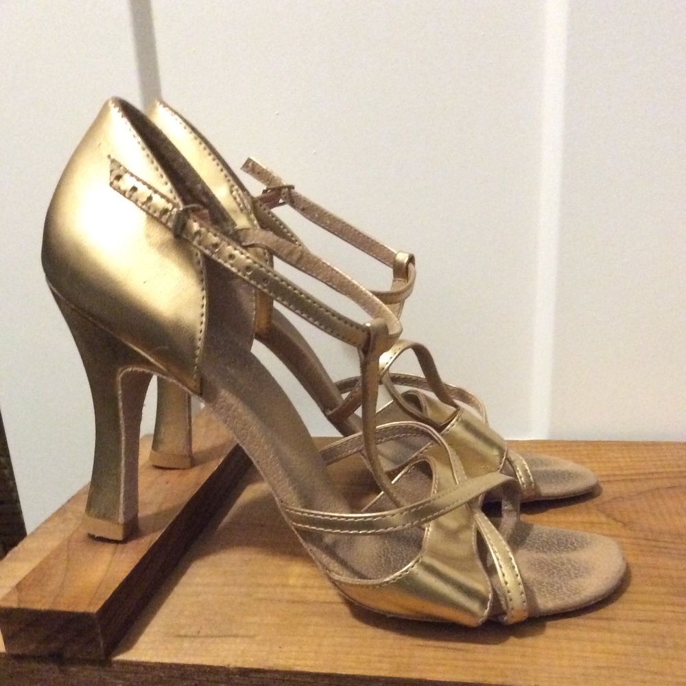 Capezio Latina High Heel - Gold W's sz: 9 - Ballroom dance / salsa / tango shoes